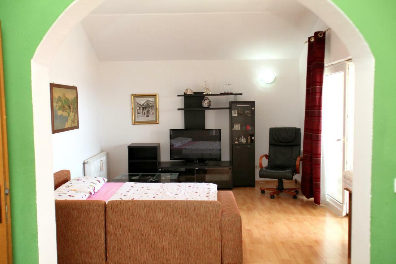Apartman Dinka トロギール エクステリア 写真