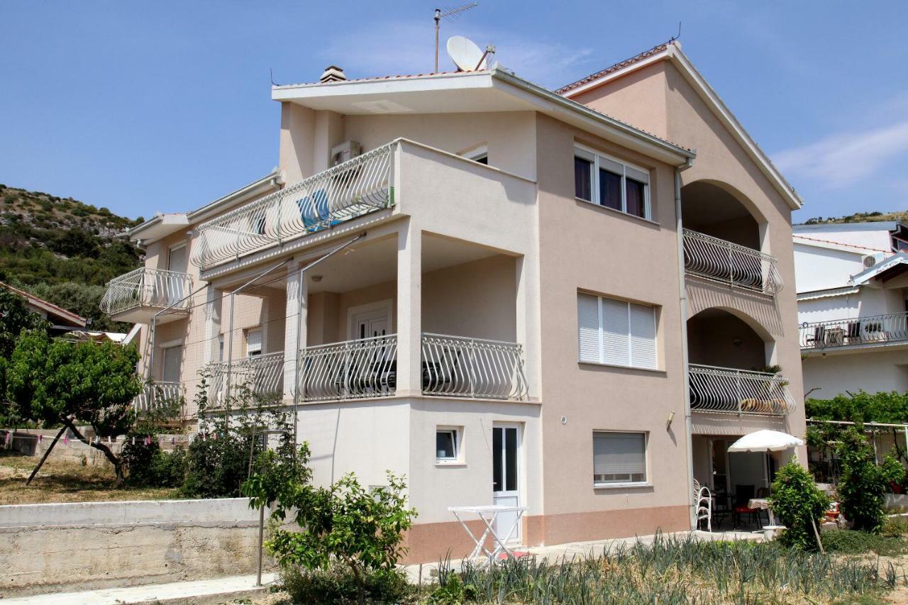 Apartman Dinka トロギール エクステリア 写真